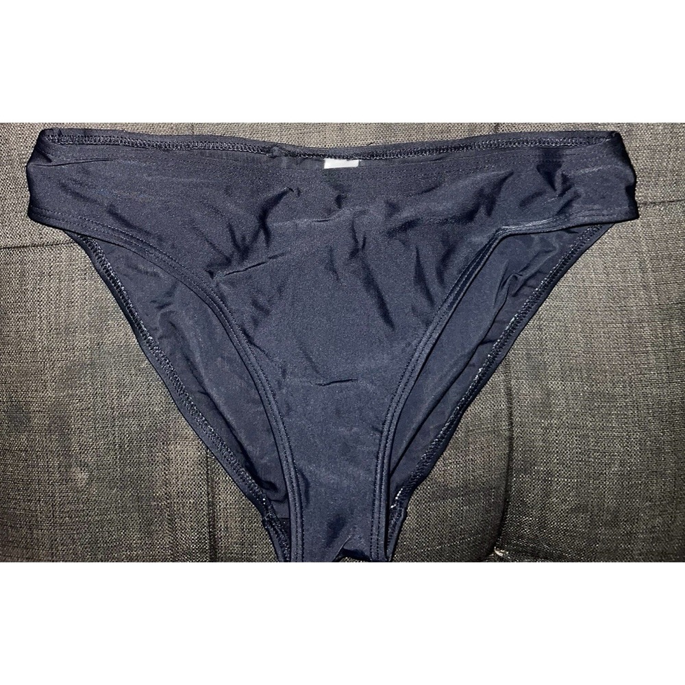 Solid Black Nylon Women's LASCANA Venus Swimsuit Swim Bottom 10‎